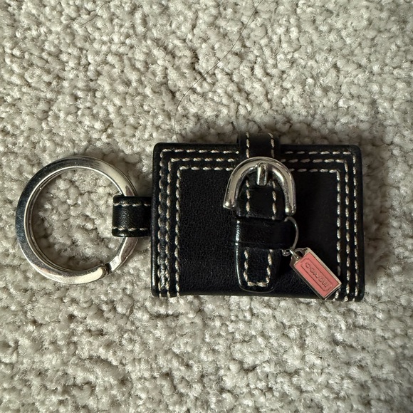 Coach Accessories - SOLD Vintage Y2K Coach Black Leather Photo Frame Keychain